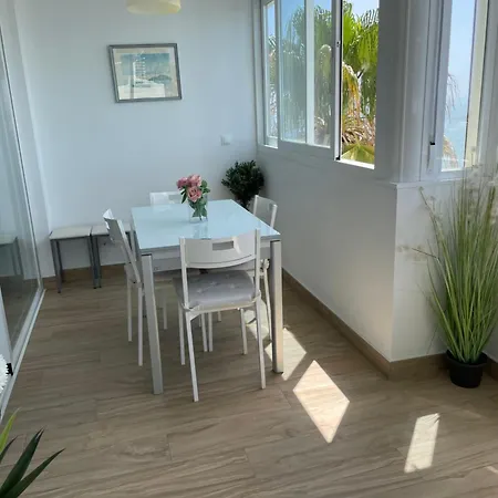 דירה Terrasse A La מארבלה