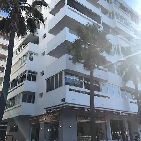 דירה Terrasse A La מארבלה